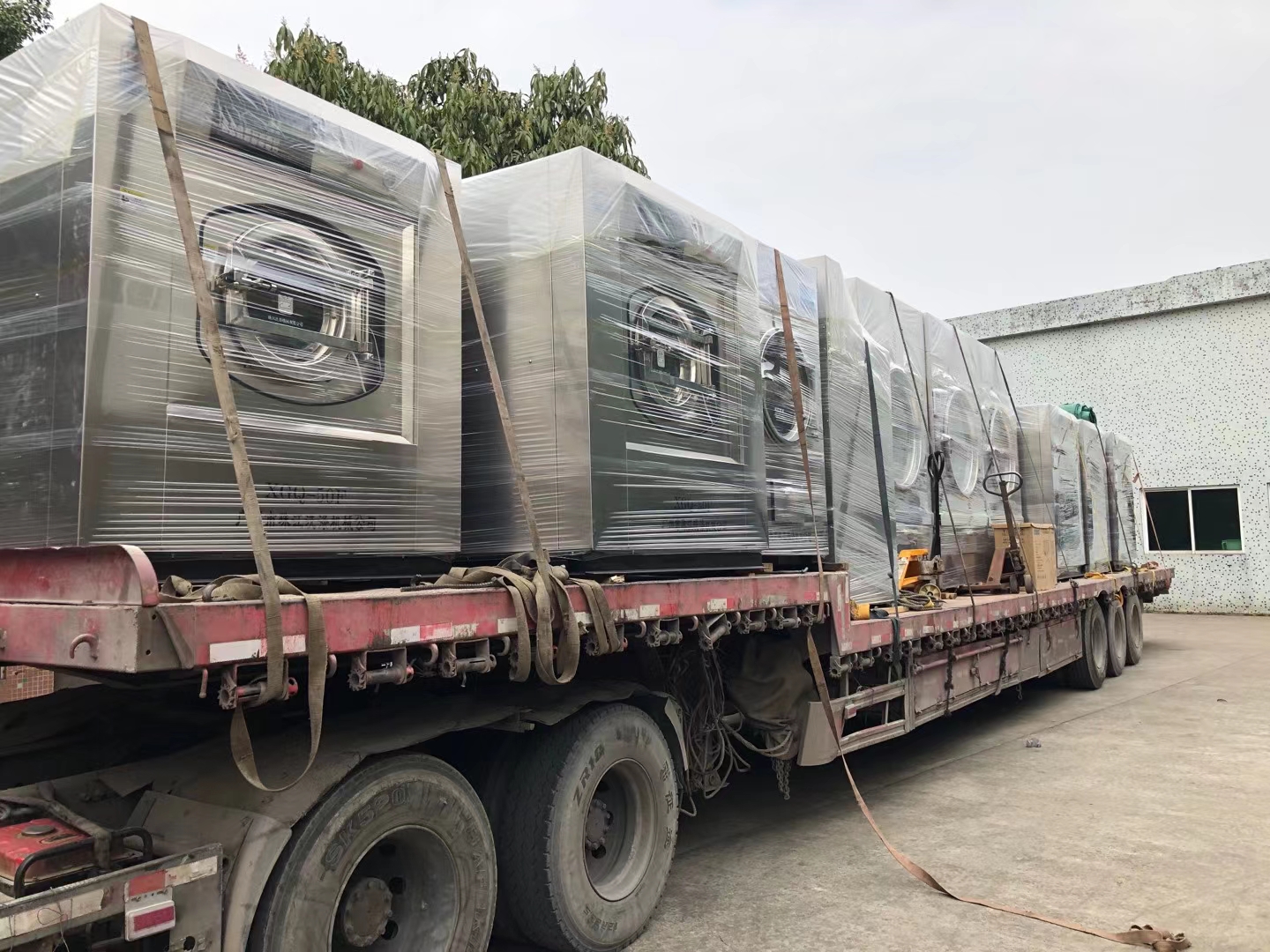 臥式工業(yè)用洗衣機(jī)，節(jié)能工業(yè)用洗衣機(jī)工廠標(biāo)準(zhǔn)